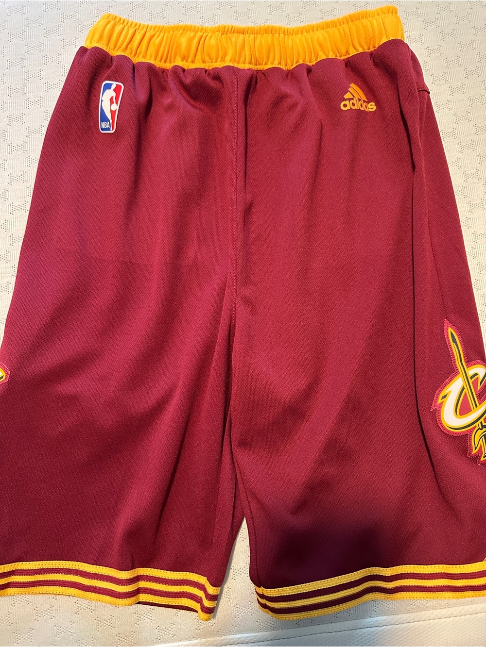 Cleveland Cavaliers Shorts | Adidas | Youth Large